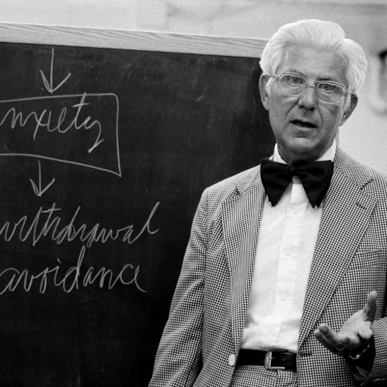 merlin_118103585_fbeeacbf-cdd3-4950-b3e9-ea7f0a673c7a-mobileMasterAt3x-1170×782